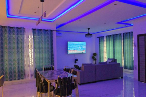 Private Modern 2-bedroom Home